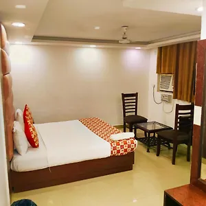 De Tark Near Igi Airport Delhi Нью-Дели